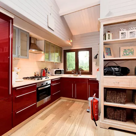 Tranquil Chalet With Sauna In Beauraing